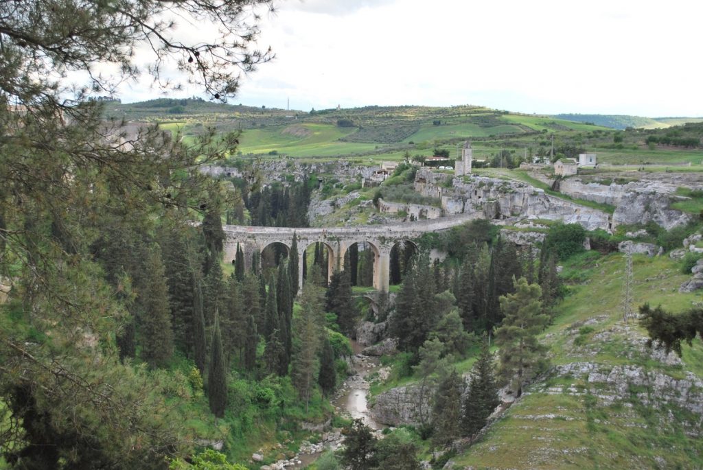Ponte dell'Acquedotto di Gravina in Puglia (BA) © FAI Ponte dell'Acquedotto di Gravina in Puglia (BA) © FAI