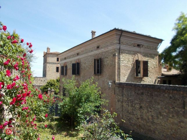 Castello Serravalle