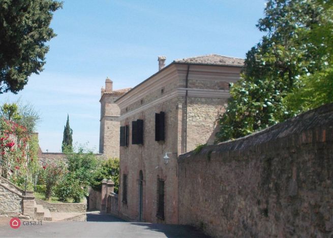 Castello Serravalle
